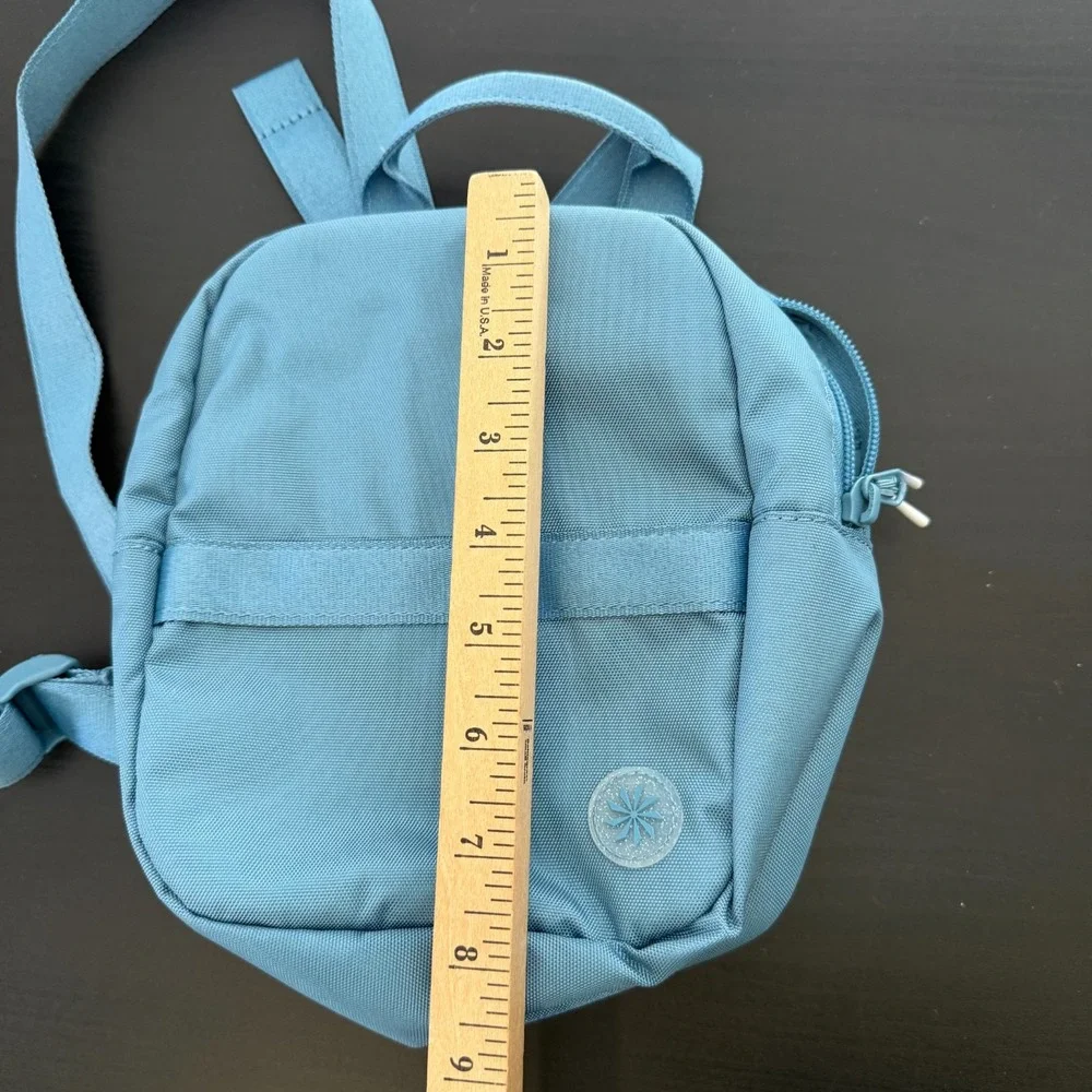 Athleta Girl Power Up Mini Small Backpack Teal Kids Zipper School Travel‎ Bag
